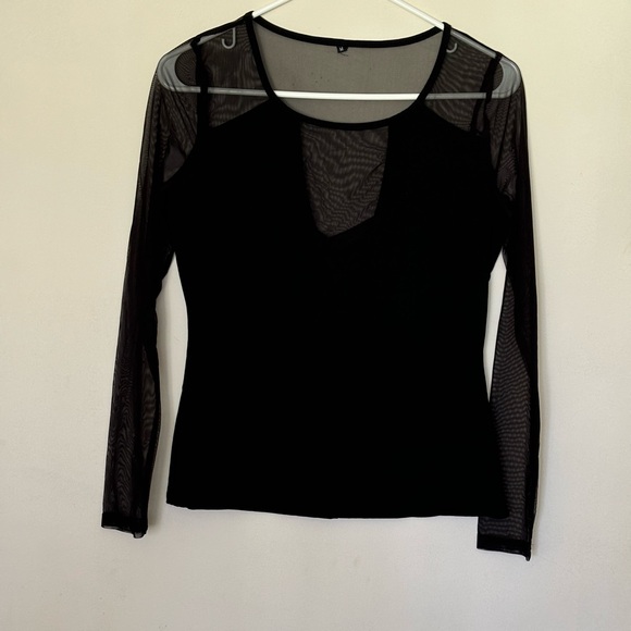 Tops - Women’s Black Mesh Long Sleeve Blouse Size Medium